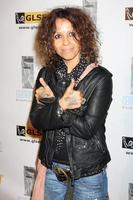 los angeles, ott 8 - linda perry arriva a il gay, lesbica e dritto formazione scolastica Rete rispetto premi a beverly colline Hotel Teatro su ottobre 8, 2010 nel beverly colline, circa foto