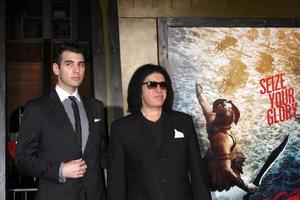 los angeles, 4 marzo - nick simmons, gene simmons al 300 - aumento di un impero premiere al teatro cinese tcl il 4 marzo 2014 a los angeles, ca foto