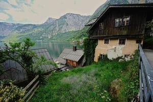 vecchio di legno Casa nel famoso cittadina Hallstatt, salzkammergut, Austria. foto