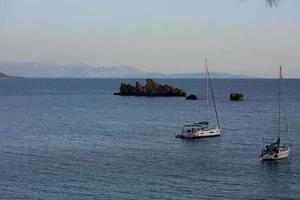 bellissimo blu skala spiaggia vicino prevezza estate greco in viaggio moderno sfondo alto qualità grande dimensione Stampa foto