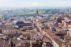 sopra Visualizza di Verona città con adige fiume foto