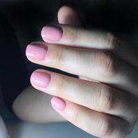 francese manicure su il chiodo. francese manicure design. manicure gel chiodo polacco foto