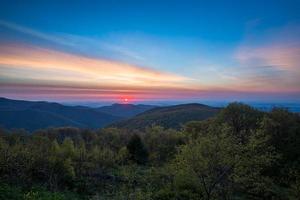 alba al parco nazionale di shenandoah foto