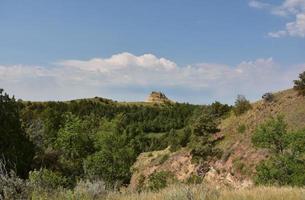 altopiano nel il panoramico paesaggio di nord dakota foto