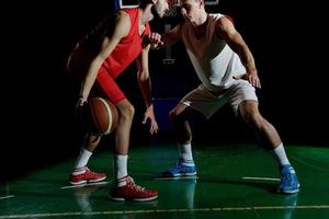 giocatore di basket in azione foto