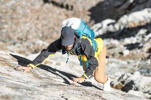 montagna arrampicata passaggio foto