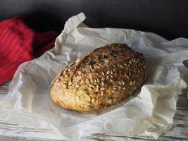 pane appena sfornato foto