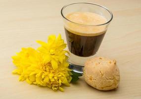 caffè espresso su di legno sfondo foto