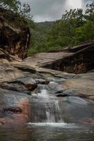 cascate a grande cristallo torrente qld Australia foto