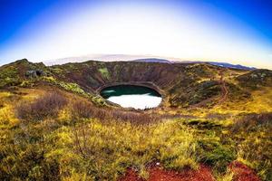 kerit o kerid, un' vulcanico cratere lago collocato nel il grimsnes la zona nel Sud Islanda, lungo il d'oro cerchio foto