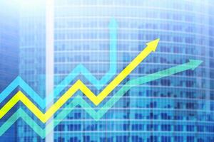 grafico delle frecce di crescita finanziaria. concetto di investimento e trading. foto