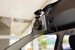 auto cctv telecamera video registratore per guida sicurezza su il strada foto