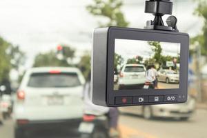 auto cctv telecamera video registratore per guida sicurezza su il strada foto