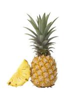 ananas su sfondo bianco foto