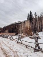 neve sulla strada foto