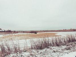 neve sulla strada foto