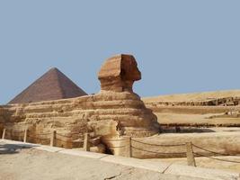 grande sfinge su il Giza altopiano. Egitto, agosto 2021 foto