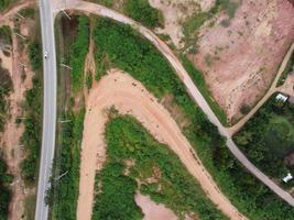 aereo fotografie a partire dal droni avvolgimento rurale strada