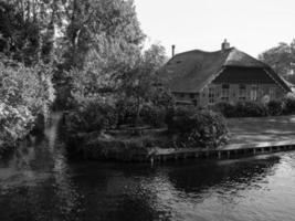 carino villaggio nel il Olanda foto