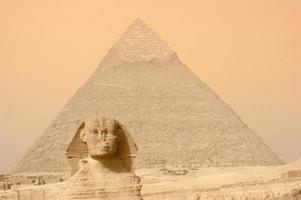 piramide e sfinge
