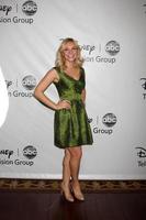 los angeles - jan 10 - eloise mumford arriva a il abc tca festa inverno 2012 a langham Huntington Hotel su gennaio 10, 2012 nel Pasadena, circa foto