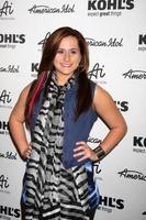 los angeles - Maggio 16 - skylar laina arriva a il americano idolo S autentico icona collezione per kohl S fan evento a kohl S su Maggio 16, 2012 nel alhambra, circa foto