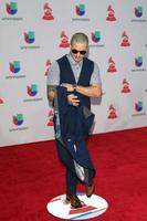 las vegas - nov 19 - innamorato casper inteligente a il 16 ° latino grammy premi a il mgm mille dollari giardino arena su novembre 19, 2015 nel las Las Vegas, nv foto