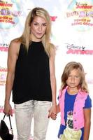 los angeles - ago 16 - allison Holker, weslie fowler a il disney junior S pirata e Principessa - energia di fare bene a avalon su agosto 16, 2014 nel los angeles, circa foto