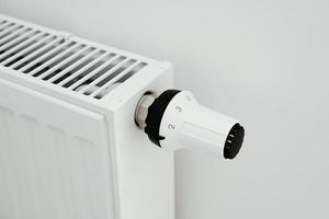 termosifone pomello per regolazione temperato foto