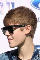 los angeles - giu 26 - giusto bieber in arrivo a il 11 ° annuale scommessa premi a santuario auditorium su giugno 26, 2004 nel los angeles, circa foto