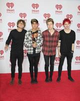 las vegas - sep 19 - 5 secondi di estate, luca orli, calum cappuccio, ashton irwin, Michael Clifford a il icuore Radio musica Festival notte 1 a mgm mille dollari ricorrere e casinò su settembre 19, 2014 nel las Las Vegas, nv foto