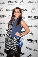 los angeles - Maggio 16 - skylar laina arriva a il americano idolo S autentico icona collezione per kohl S fan evento a kohl S su Maggio 16, 2012 nel alhambra, circa foto