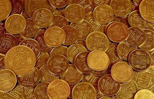 un' mucchio di monete ucraino foto
