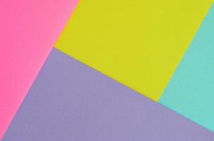 struttura sfondo di moda pastello colori. rosa, Viola, giallo e blu geometrico modello carte. minimo astratto foto