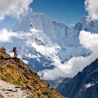escursioni nelle montagne dell'Himalaya foto