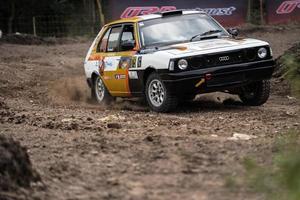 Yogyakarta, Indonesia - ottobre 16, 2022 - corridori competere nel il del re tazza sprint rally jogja foto