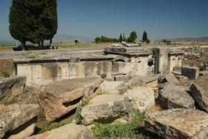 tomba a hierapolis antico città, pamukkale, denizli, turkiye foto