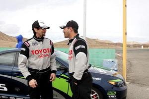 los angeles, mar 17 - adriano brody Eddie cibriano a il formazione sessione per il 36 ° toyota professionista celebrità gara per essere tenuto nel lungo spiaggia, circa su aprile 14, 2012 a il salice molle pista su marzo 17, 2012 nel salice sorgenti, circa foto