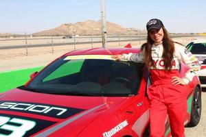 los angeles, mar 23 - kate del castillo con il rampollo fr-s a il 37 ° annuale toyota professionista celebrità gara formazione a il salice molle internazionale autostrada su marzo 23, 2013 nel rosamondo, circa esclusivo foto