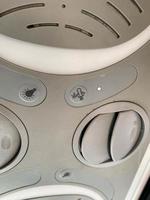 aria presa deflettori per fornitura aria a partire dal il aria condizionatore per il passeggeri nel trasporto, aereo, autobus foto