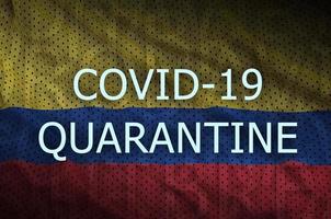 Colombia bandiera e covid-19 quarantena iscrizione. coronavirus o 2019-ncov virus foto