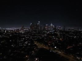 los angeles centro edifici a notte foto