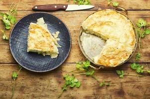 fatti in casa torta con formaggio e Villetta formaggio foto