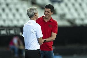 rio de janeiro, brasile, ottobre 26, 2022, Maurizio Barbieri allenatore nel incontro fra bottafogo vs bragantino di 34 il giro di brasiliano campionato, un' serie nel nilton santos stadio foto