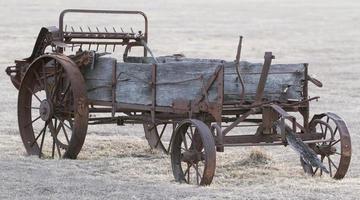 macchine agricole antiche foto