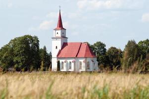 vecchia chiesa di campagna foto
