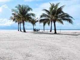 spiaggia individuare per pranzo e cena foto