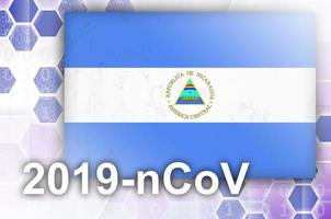 Nicaragua bandiera e futuristico digitale astratto composizione con 2019-ncov iscrizione. covid-19 scoppio concetto foto