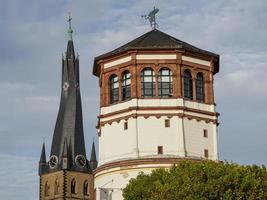 dusseldorf e il Reno fiume foto