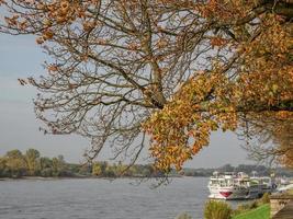 dusseldorf e il Reno fiume foto